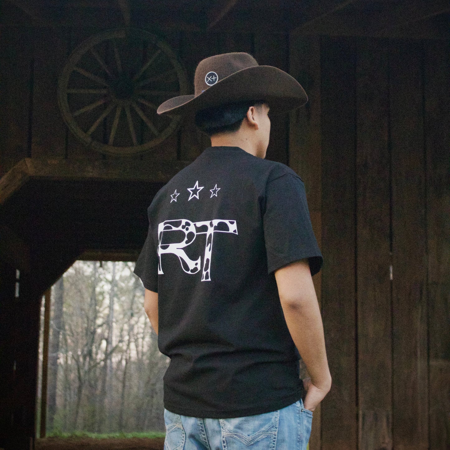 RT COWPRINT - BLACK AND WHITE